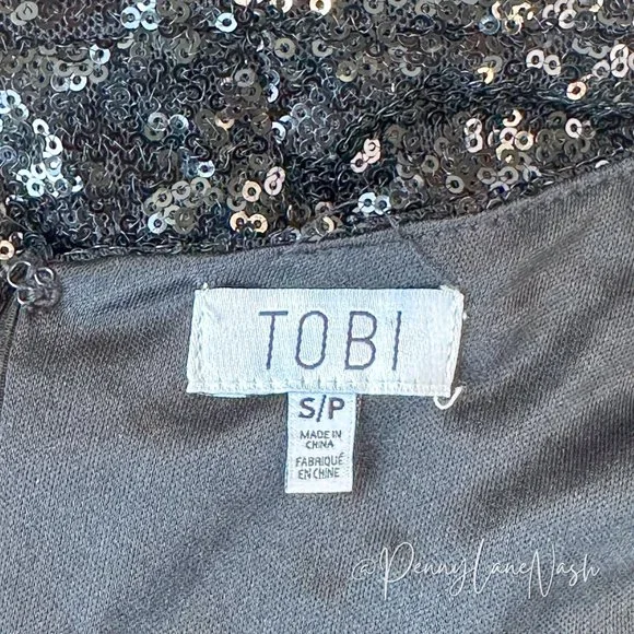 Tobi Gwyn Deep V Neck Sequin Bodycon Dress Black - Picture 7 of 11